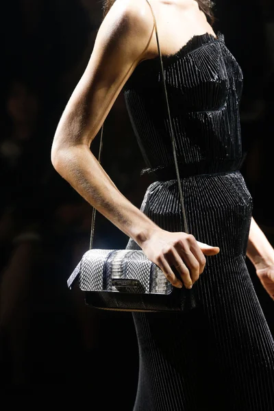Look 154